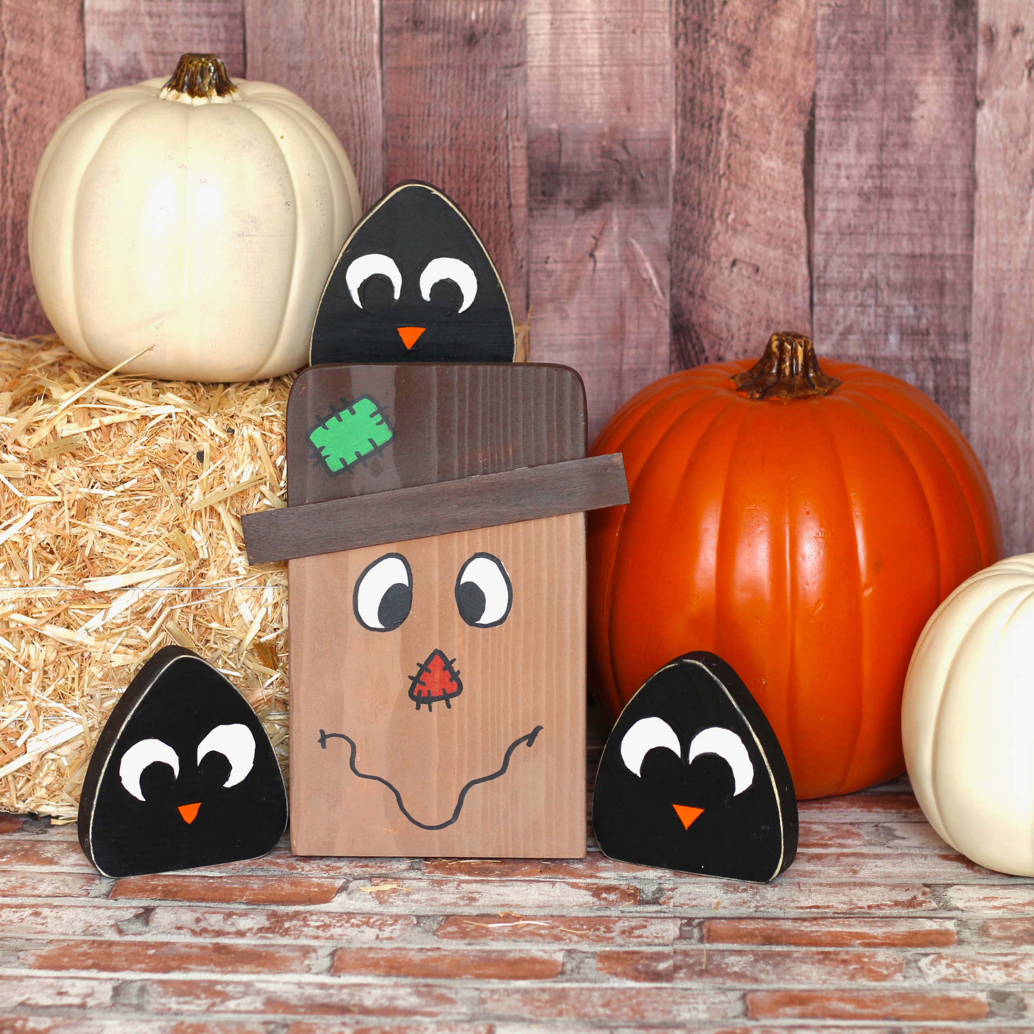 Wooden Fall Scarecrow Set